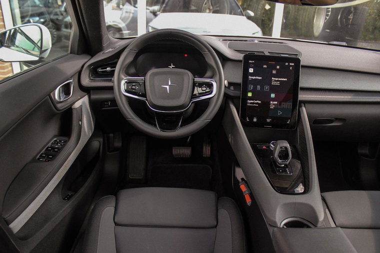 Vehicle Image 11