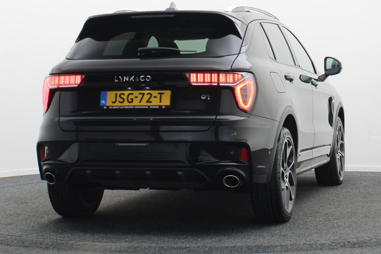 Vehicle Image 19