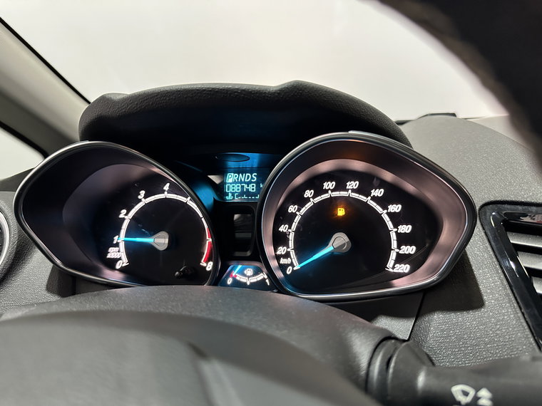 Vehicle Image 11