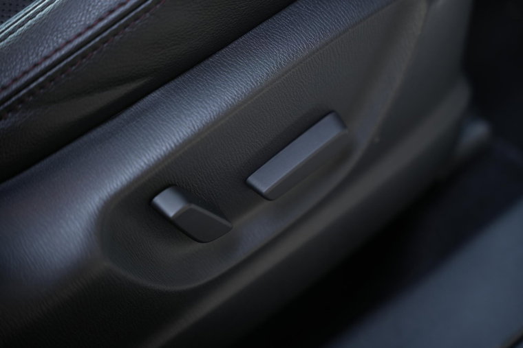 Vehicle Image 17