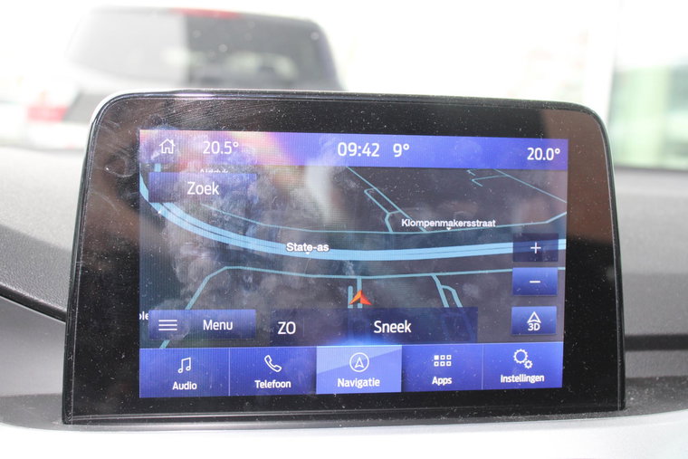 Vehicle Image 18