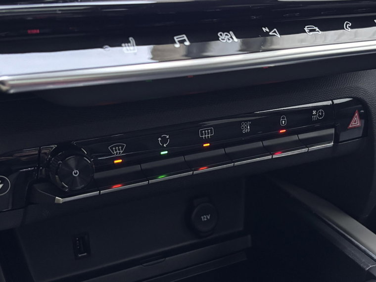 Vehicle Image 41