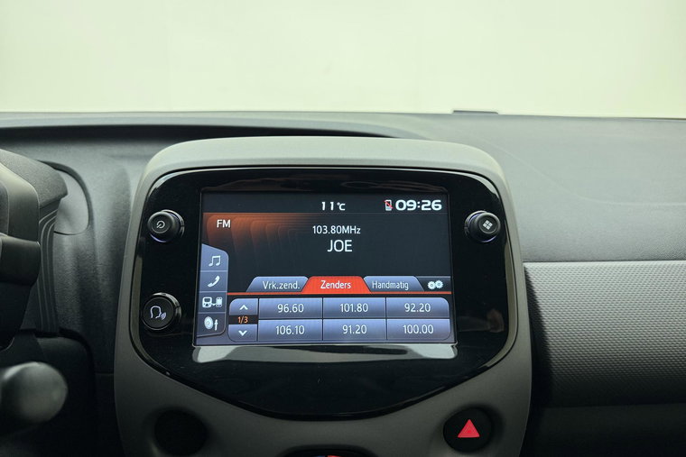 Vehicle Image 20