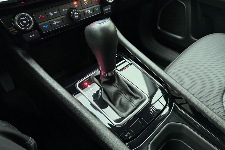 Vehicle Image 33