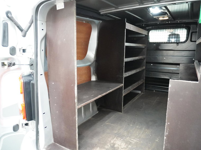 Vehicle Image 13