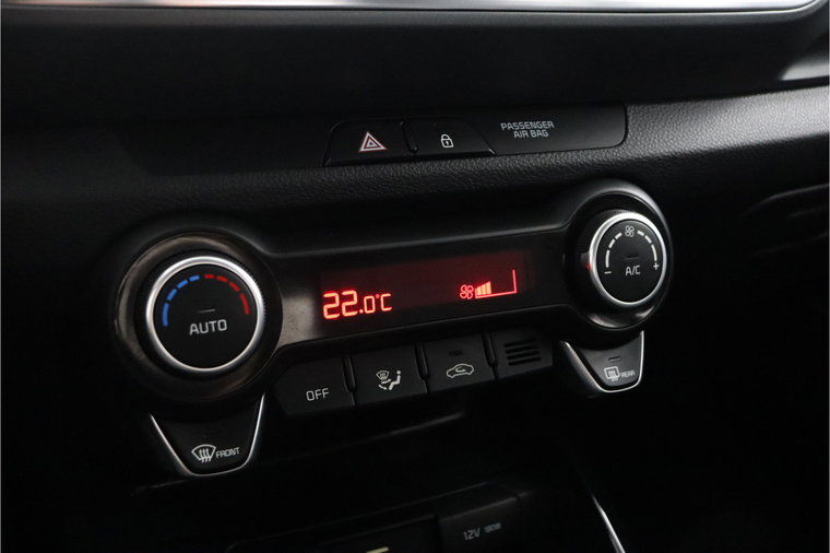 Vehicle Image 26
