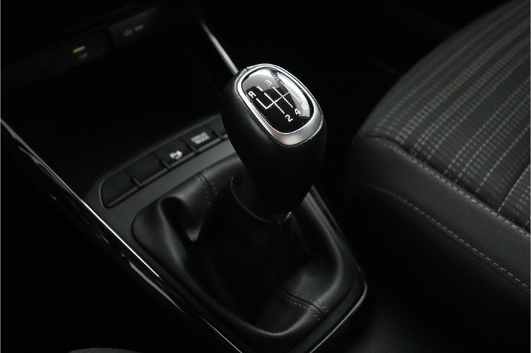 Vehicle Image 28