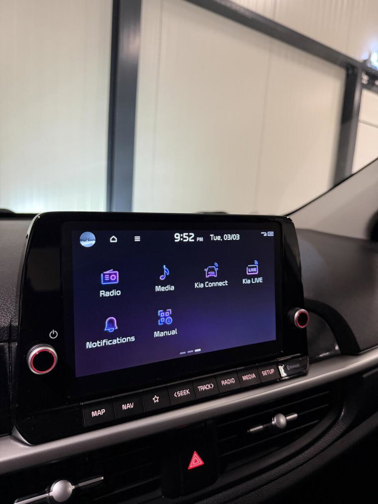 Vehicle Image 36