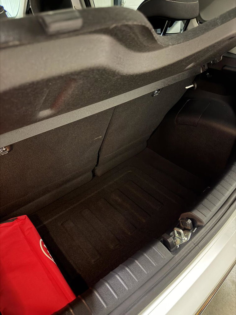 Vehicle Image 39
