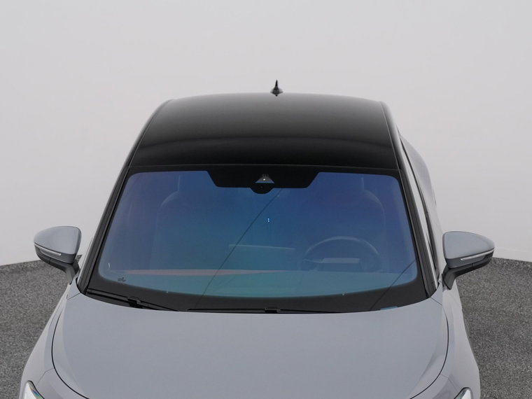 Vehicle Image 33