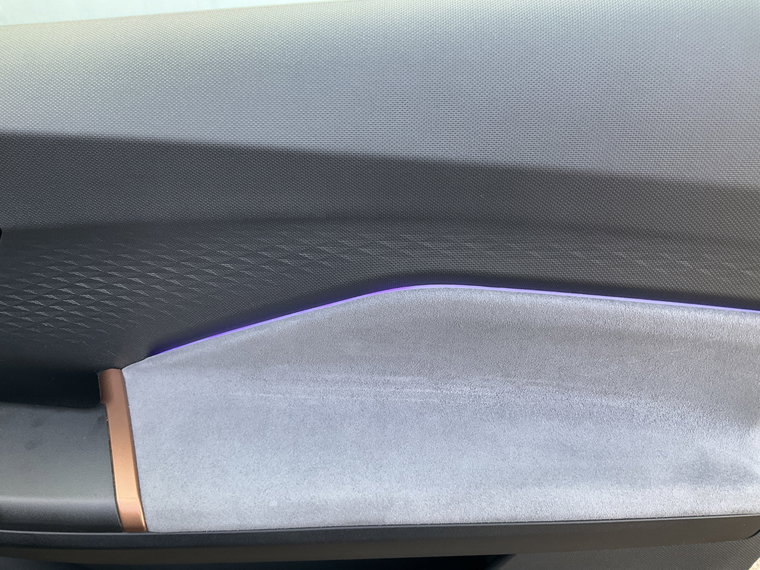 Vehicle Image 45