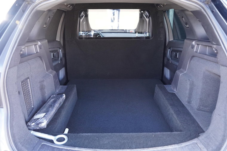 Vehicle Image 13
