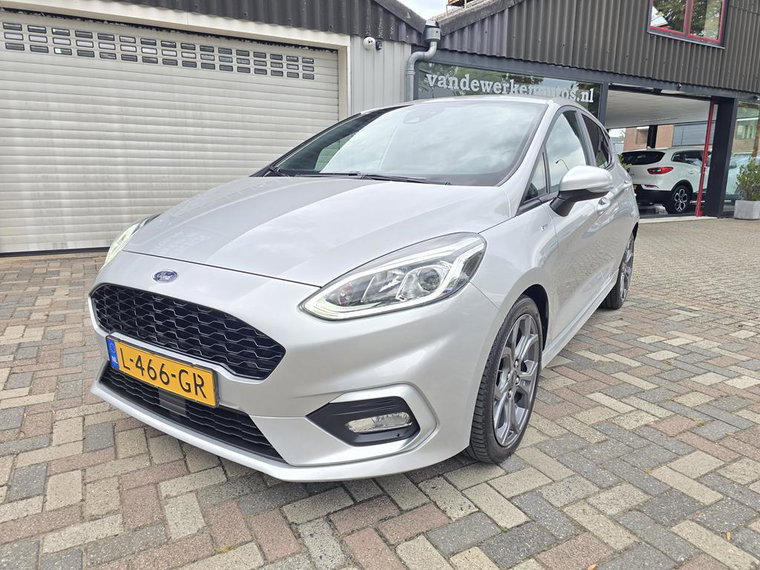 Vehicle Image 40