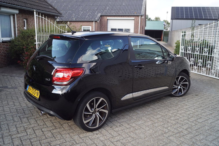 Vehicle Image 39