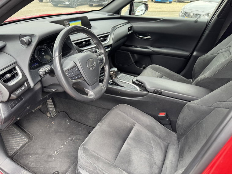Vehicle Image 14