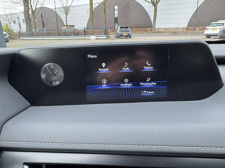 Vehicle Image 17