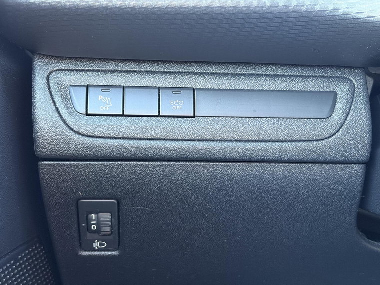 Vehicle Image 29