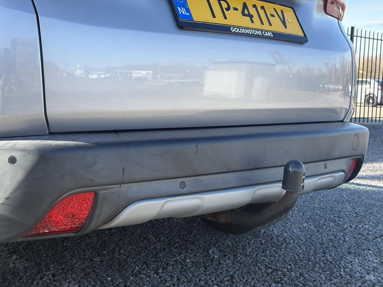 Vehicle Image 33