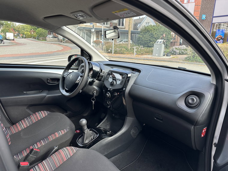 Vehicle Image 20