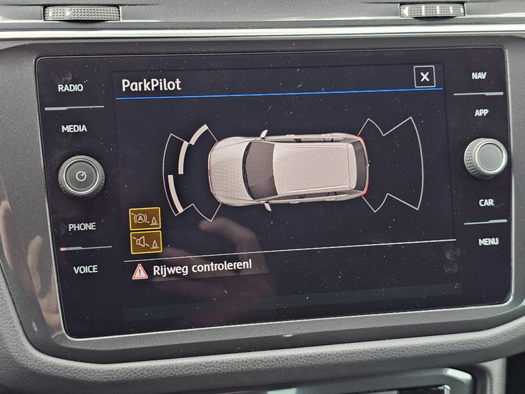Vehicle Image 19