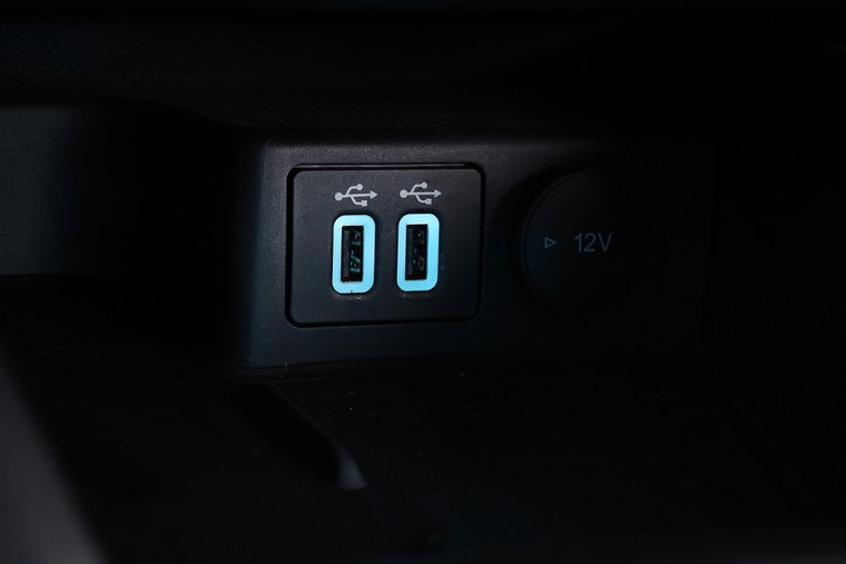 Vehicle Image 14