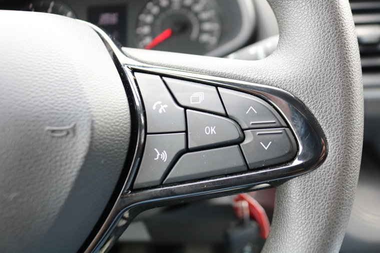 Vehicle Image 24
