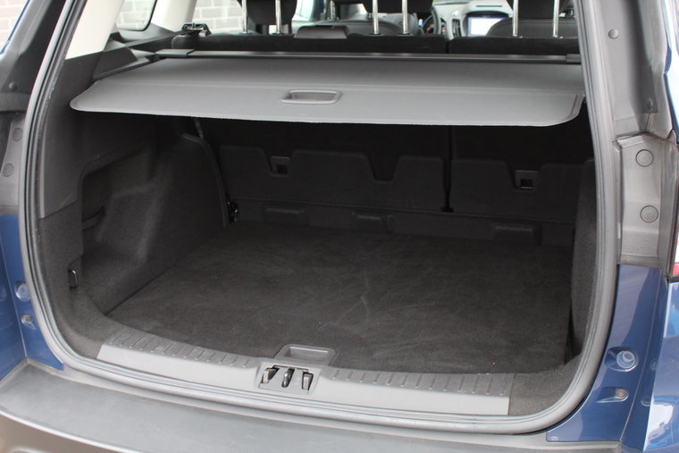Vehicle Image 25