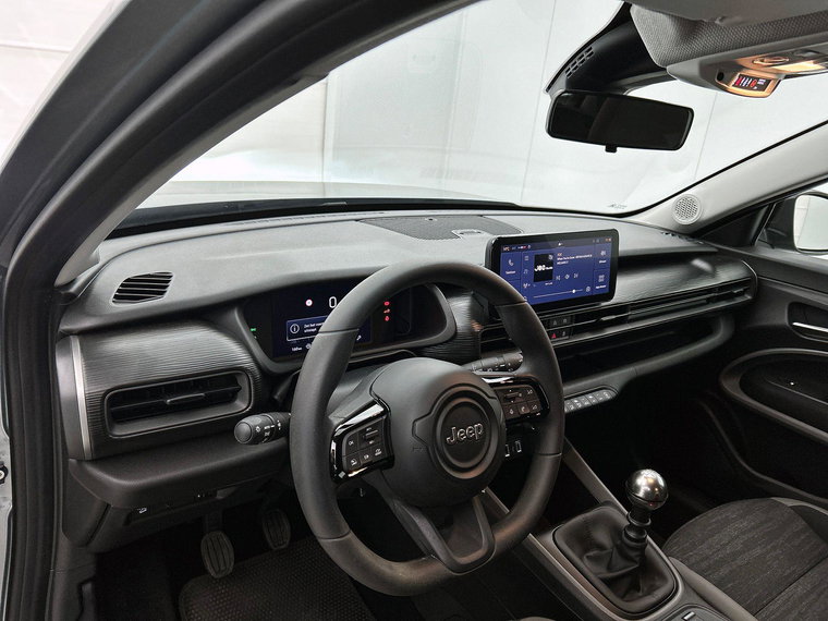 Vehicle Image 20