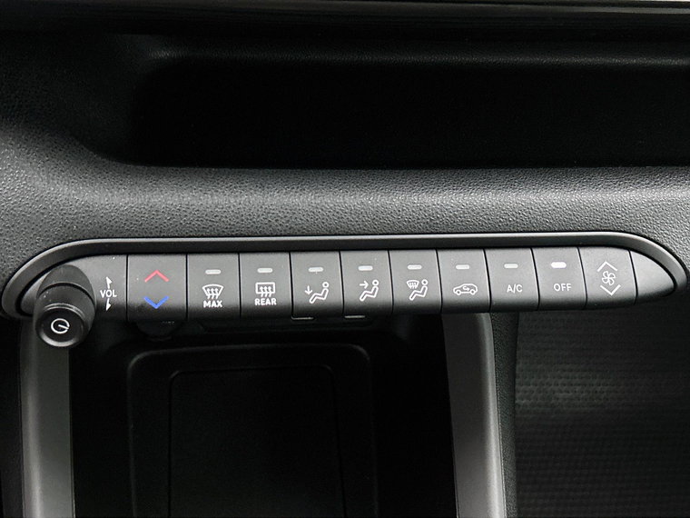 Vehicle Image 26