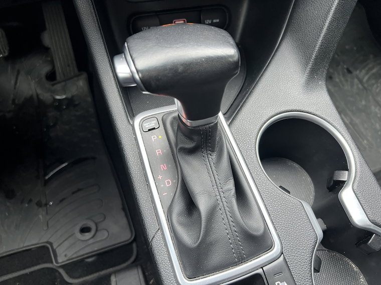 Vehicle Image 26