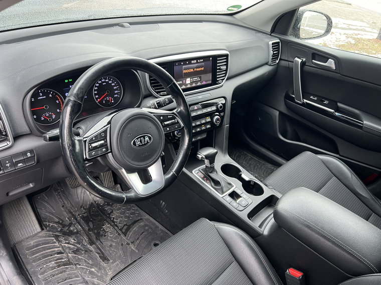 Vehicle Image 36