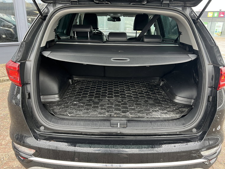Vehicle Image 37