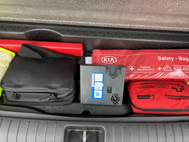 Vehicle Image 38