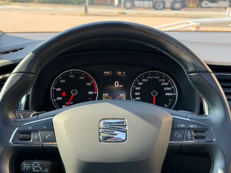 Vehicle Image 33