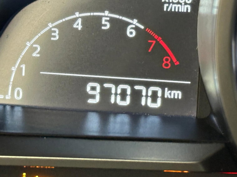 Vehicle Image 17