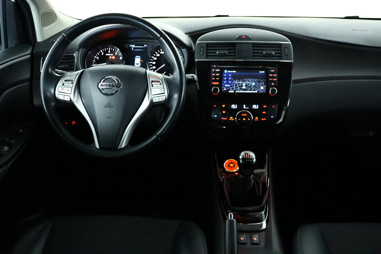 Vehicle Image 14