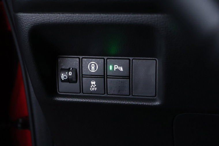 Vehicle Image 21