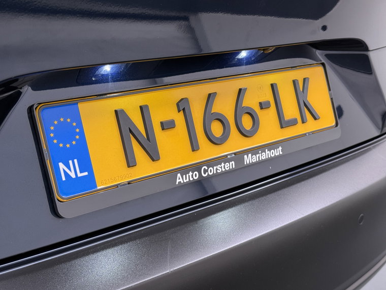 Vehicle Image 40