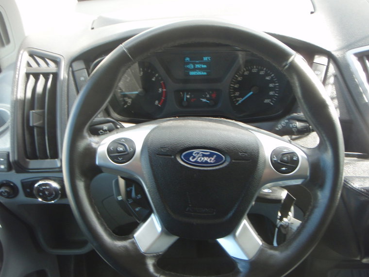 Vehicle Image 17