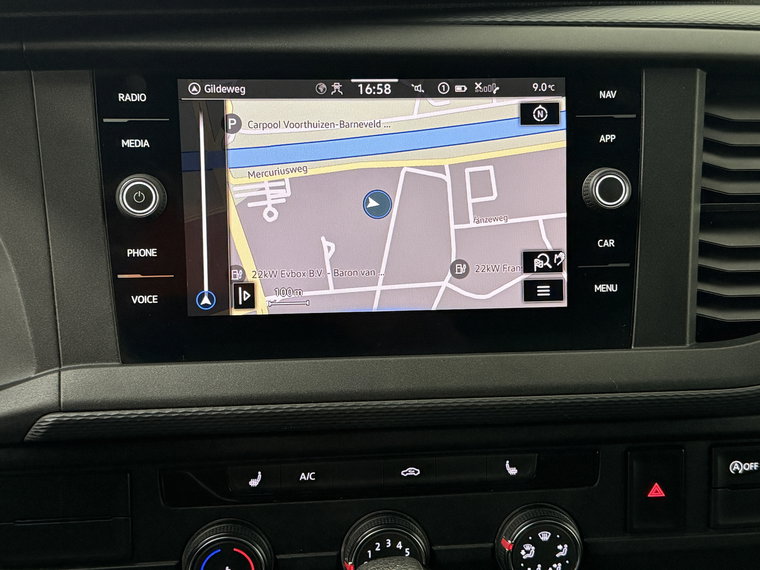 Vehicle Image 19