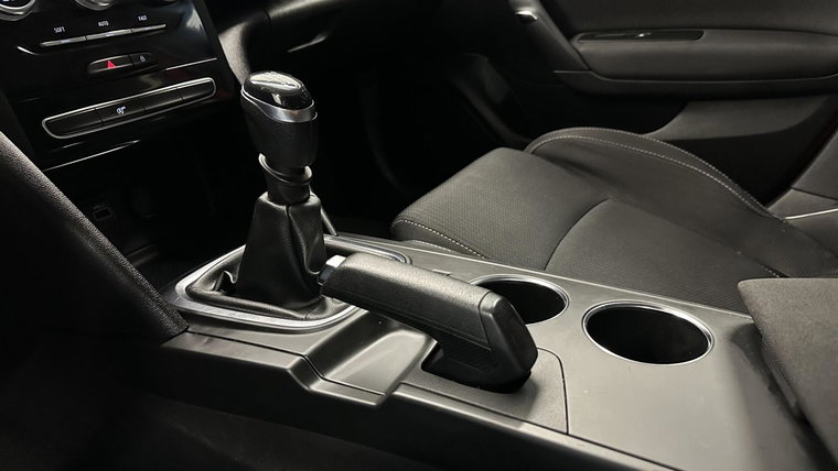 Vehicle Image 40