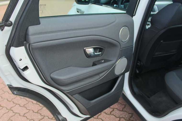 Vehicle Image 22