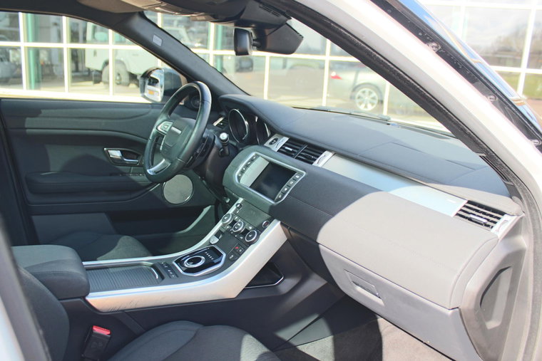 Vehicle Image 35