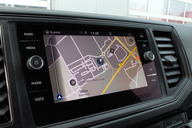 Vehicle Image 8
