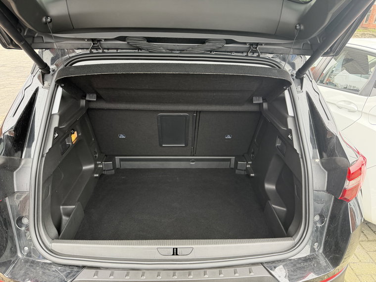 Vehicle Image 37