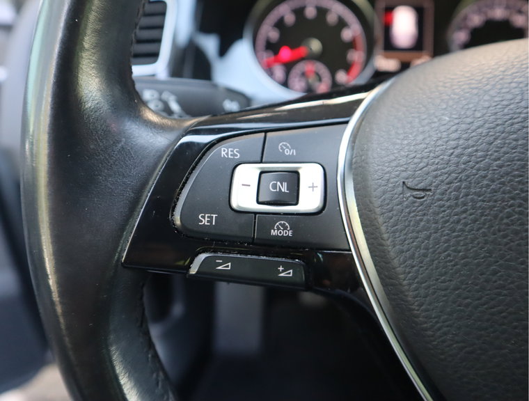 Vehicle Image 28