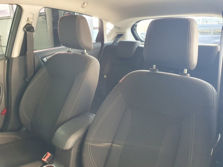 Vehicle Image 39