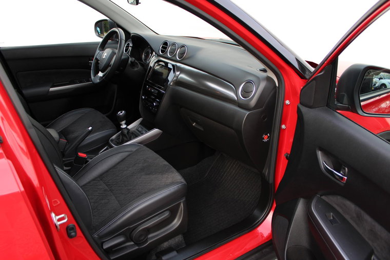 Vehicle Image 15