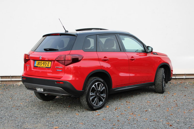 Vehicle Image 4