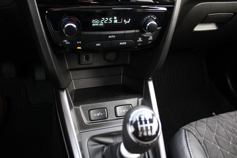 Vehicle Image 24